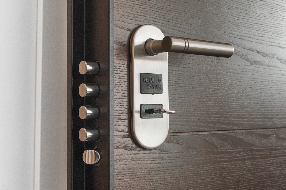 distributor-access-control-rumah sistem keamanan terintegrasi untuk rumah